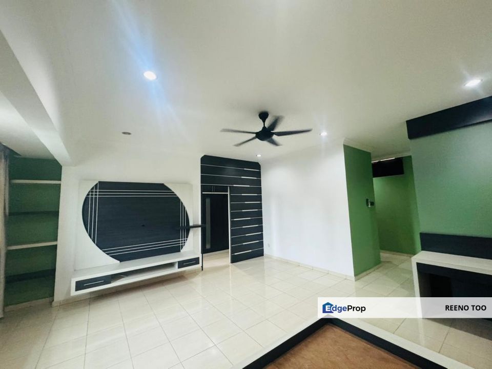 Renovated 2.5 sty House in Bukit Tinggi 2 , Selangor, Klang