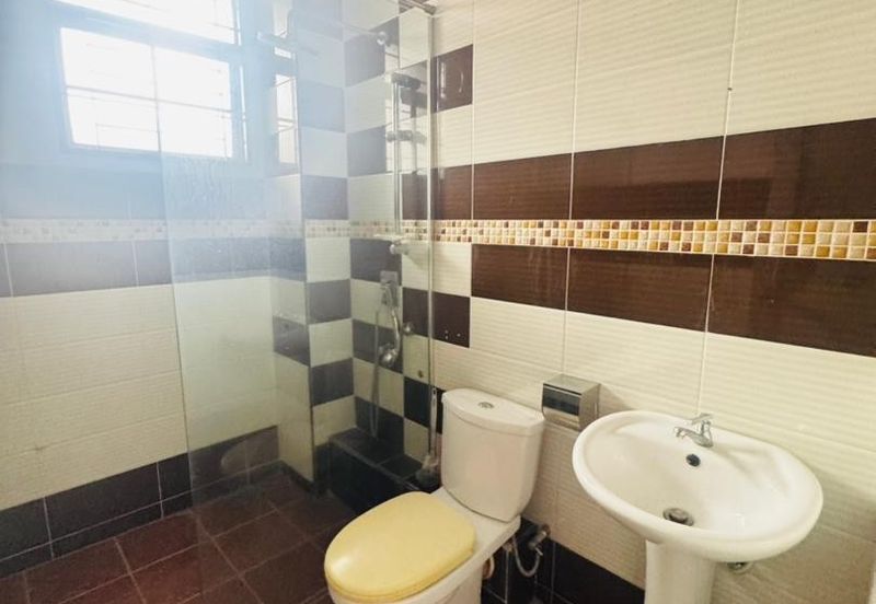 Lorong Batu Nilam 18 