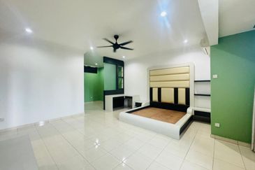 Lorong Batu Nilam 18 