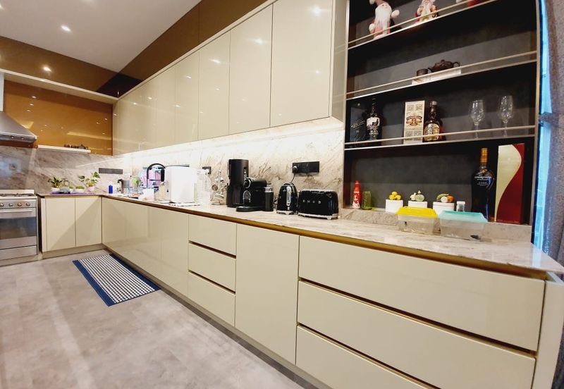 Best Semi D in Subang Bestari 