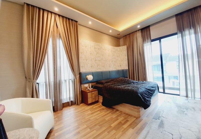 Best Semi D in Subang Bestari 