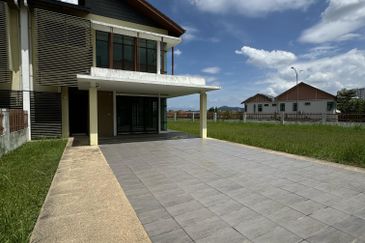 Semi D Corner Subang Bestari U5