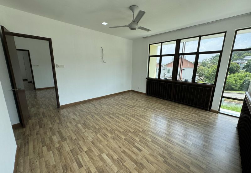 Semi D Corner Subang Bestari U5