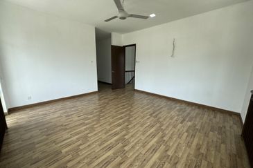 Semi D Corner Subang Bestari U5