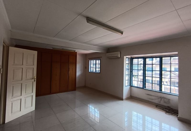 Bandar Sri Damansara Freehold Terrance house 