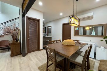 Peranakan Straits, Setia Eco Templer