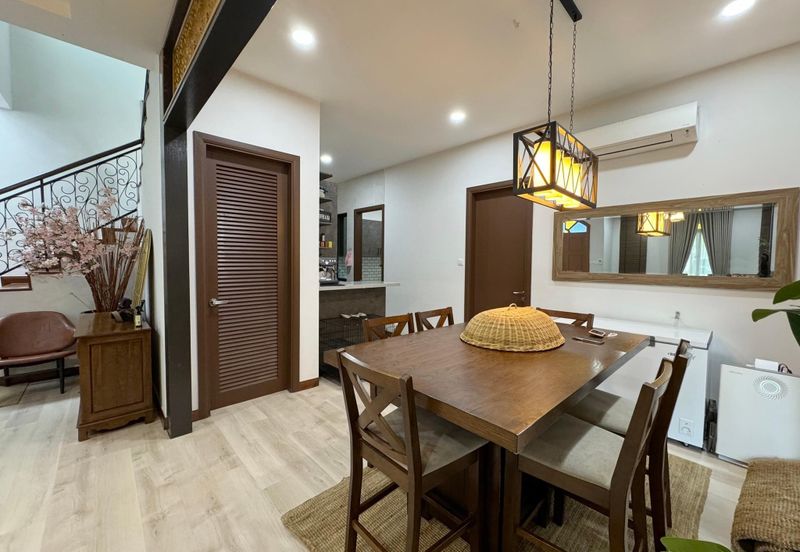 Peranakan Straits, Setia Eco Templer