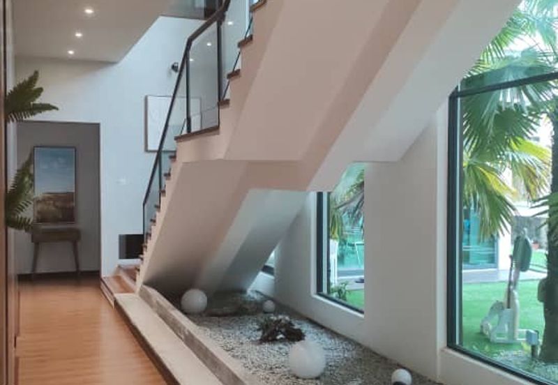 Modern bungalow Amber Subang Bestari 