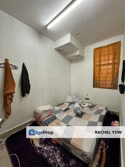 For Sale Kulai ioi Bandar Putra Double Storey Medium Cost Jalan Cemara, Johor, Kulai