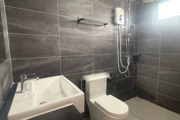 D’Art Hill @ Taman Bukit Seni Kulai