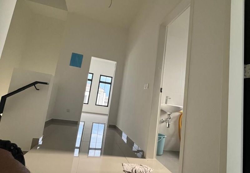 Tate Dalton @ Eco Botanic 2