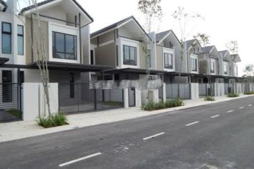 Avira Garden Terraces @ Medini