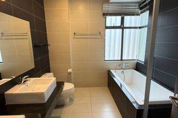 The Straits View Residences