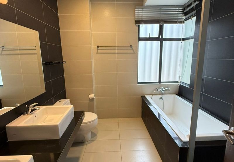 The Straits View Residences