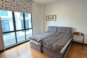 The Straits View Residences