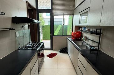 The Straits View Residences