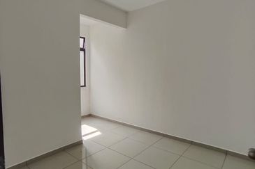 Taman Saujana Jaya Kelapa Sawit Brand New 