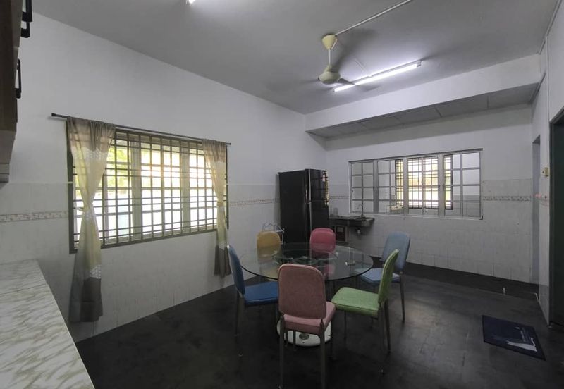 Jalan Kasawari Bandar Putra Kulai 