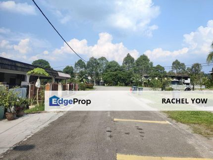 Single Storey Terrace In Jalan Padi Malinja 3, Taman Senai Baru For Sale, Johor, Senai