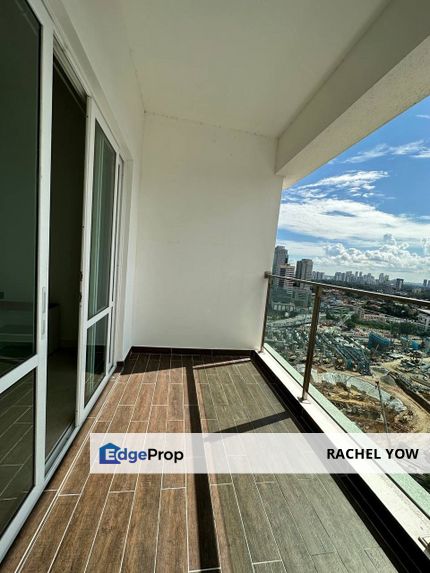 Condominium In Tri Tower Residence For Sale, Johor, Johor Bahru