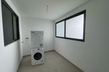 The Astaka @ 1 Bukit Senyum