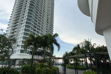 The M @ Medini Macrolink