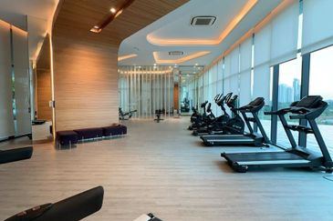 The M @ Medini Macrolink