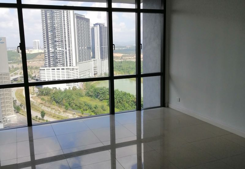 Grand Medini
