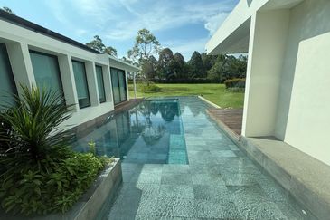 Bayou Creek, Leisure Farm