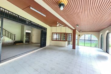 Straits View Bungalow Danga Bay for Sale!!