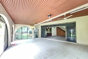 Straits View Bungalow Danga Bay for Sale!!