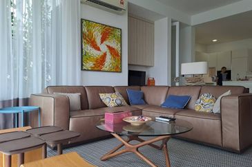 Emerald Bay @ Puteri harbour