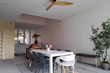 Emerald Bay @ Puteri harbour