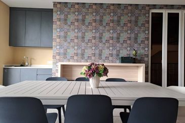 Emerald Bay @ Puteri harbour