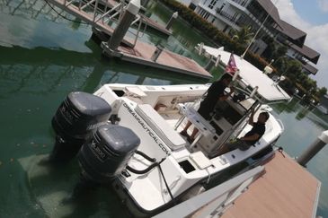 Emerald Bay @ Puteri harbour