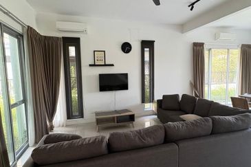 Danga Bay Johor Bahru Bungalow For Sale, Fully Renovated Beauty