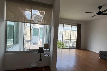 Danga Bay Johor Bahru Bungalow For Sale, Fully Renovated Beauty