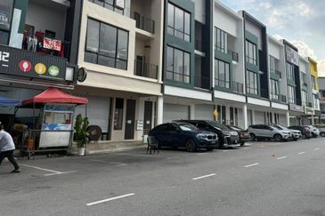 Crest @ Austin Emerald 2