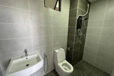 Twin Tower Residence