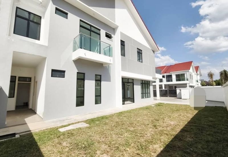 Mutiara Emas @ Taman Mount Austin