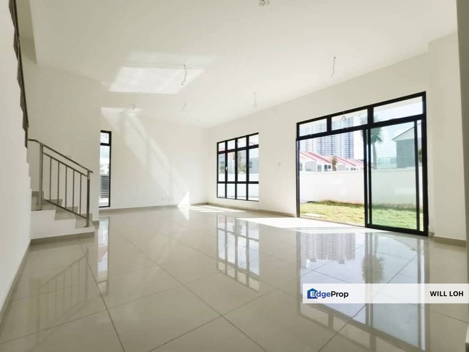 Mount Austin Double Storey Cluster Corner Lot Brand New For Sale, Johor, Johor Bahru