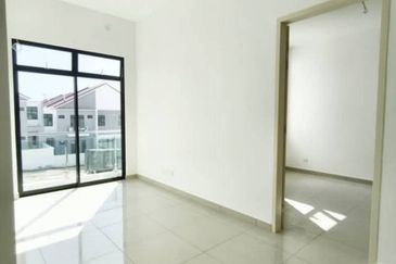 Mutiara Emas @ Taman Mount Austin