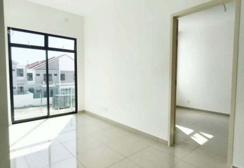 Mutiara Emas @ Taman Mount Austin