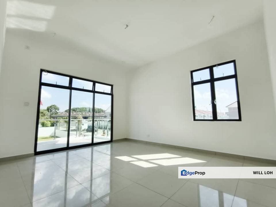 Mount Austin Double Storey Cluster Corner Lot Brand New For Sale, Johor, Johor Bahru