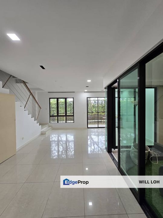 Available For Rent: 2 Storey Terrace House in Leisure Farm, Johor, Gelang Patah