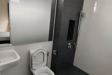 Isola Villa @ Senibong Cove