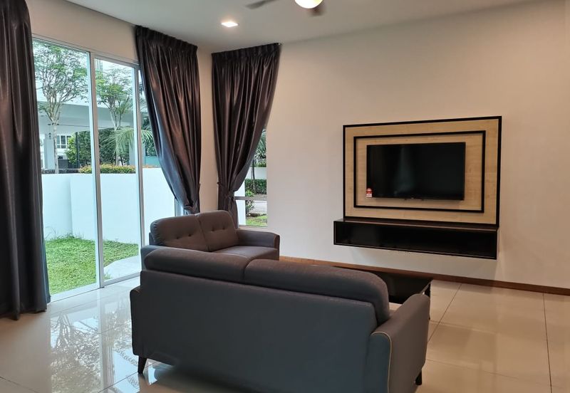 Isola Villa @ Senibong Cove