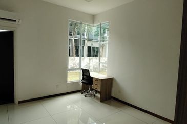 Isola Villa @ Senibong Cove