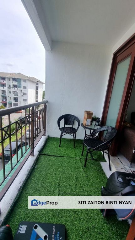 RUMAH TINGKAT 2 CANTIK DAN PERSEKITARAN BERSIH. SETIAP TINGKAT 2 RUMAH SAHAJA., Selangor, Batu 9th Cheras