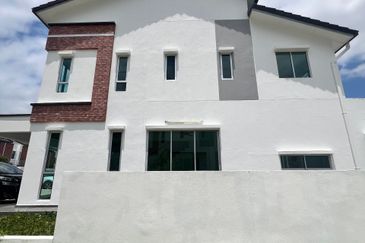 CORNER | Double Storey House (ILLARIA), Hillside Homes, Danau Mentari Rawang